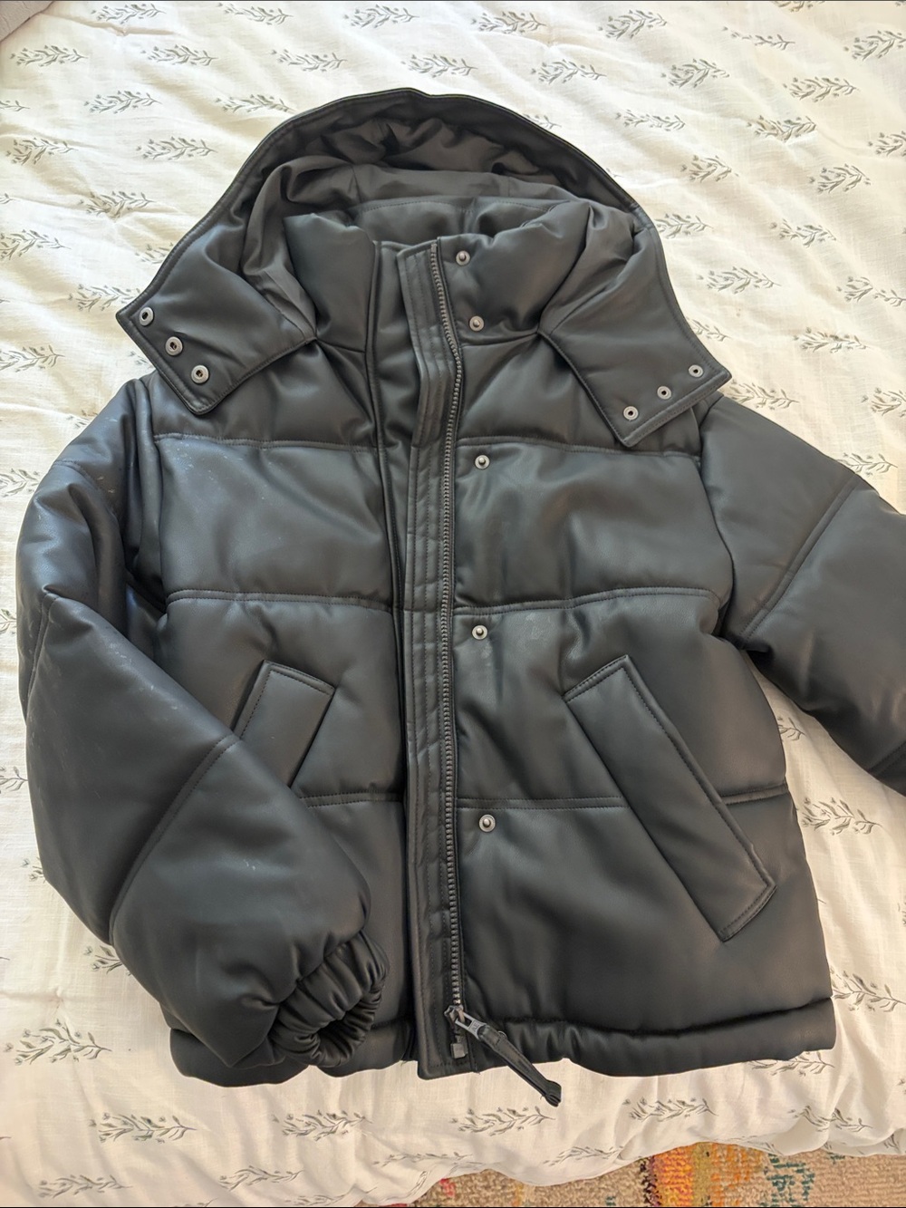 American Eagle Outfitters Black Puffer Jacket with Hood